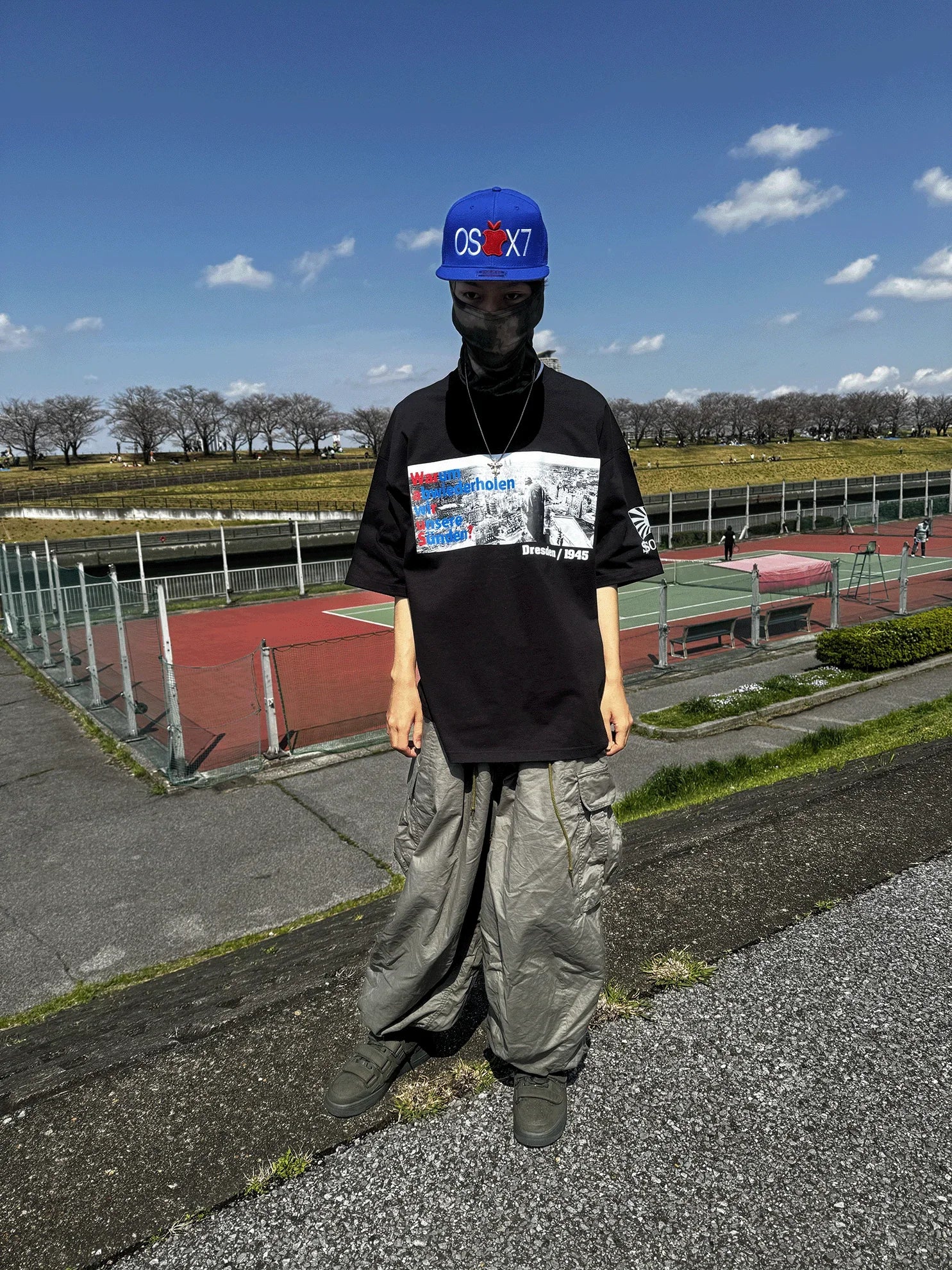 DOLONYEN Luftangriffe auf Dresden 1945 / Gaza now T-shirt