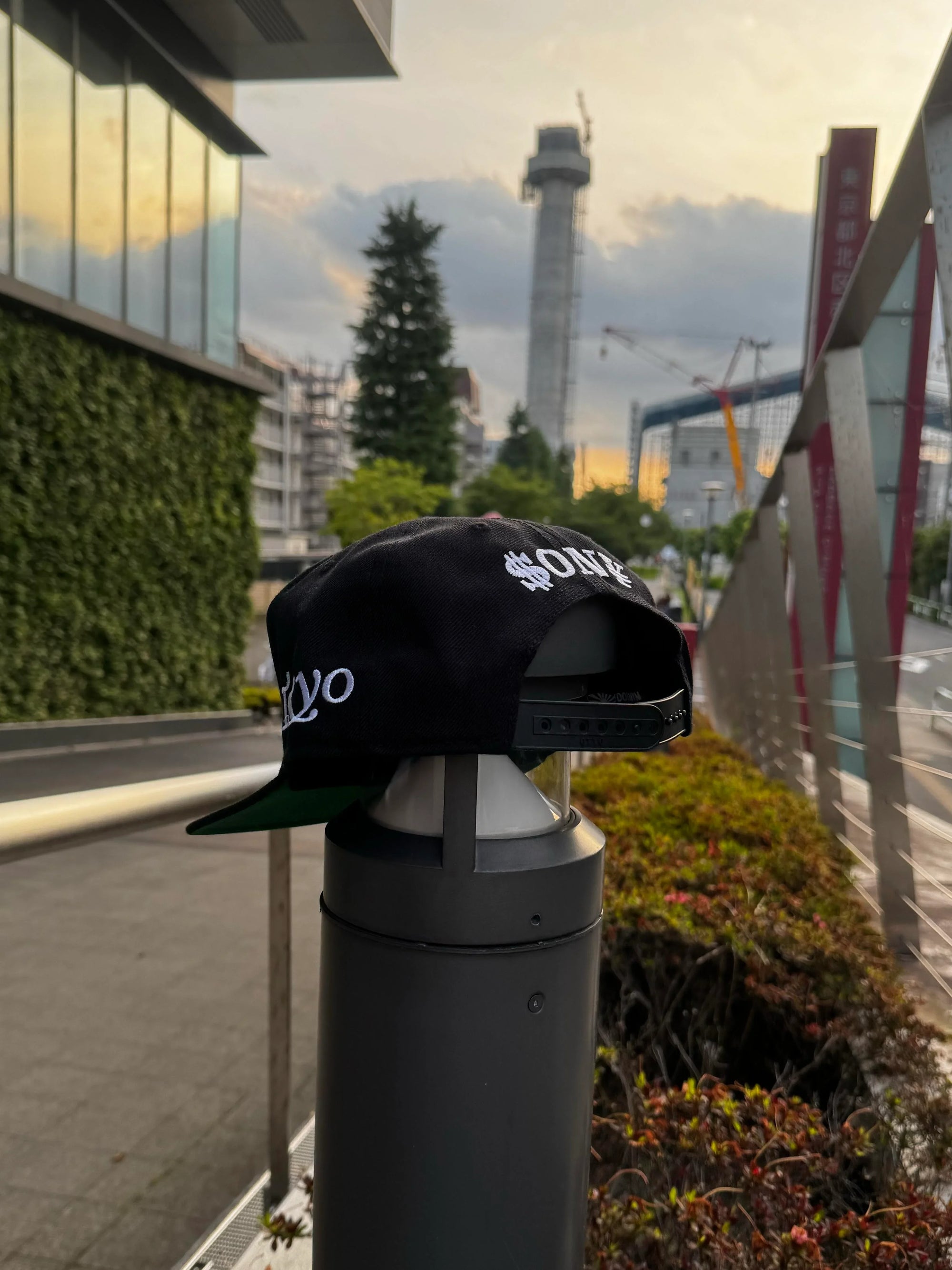 DOLONYEN Northside Tokyo ベースボール キャップ