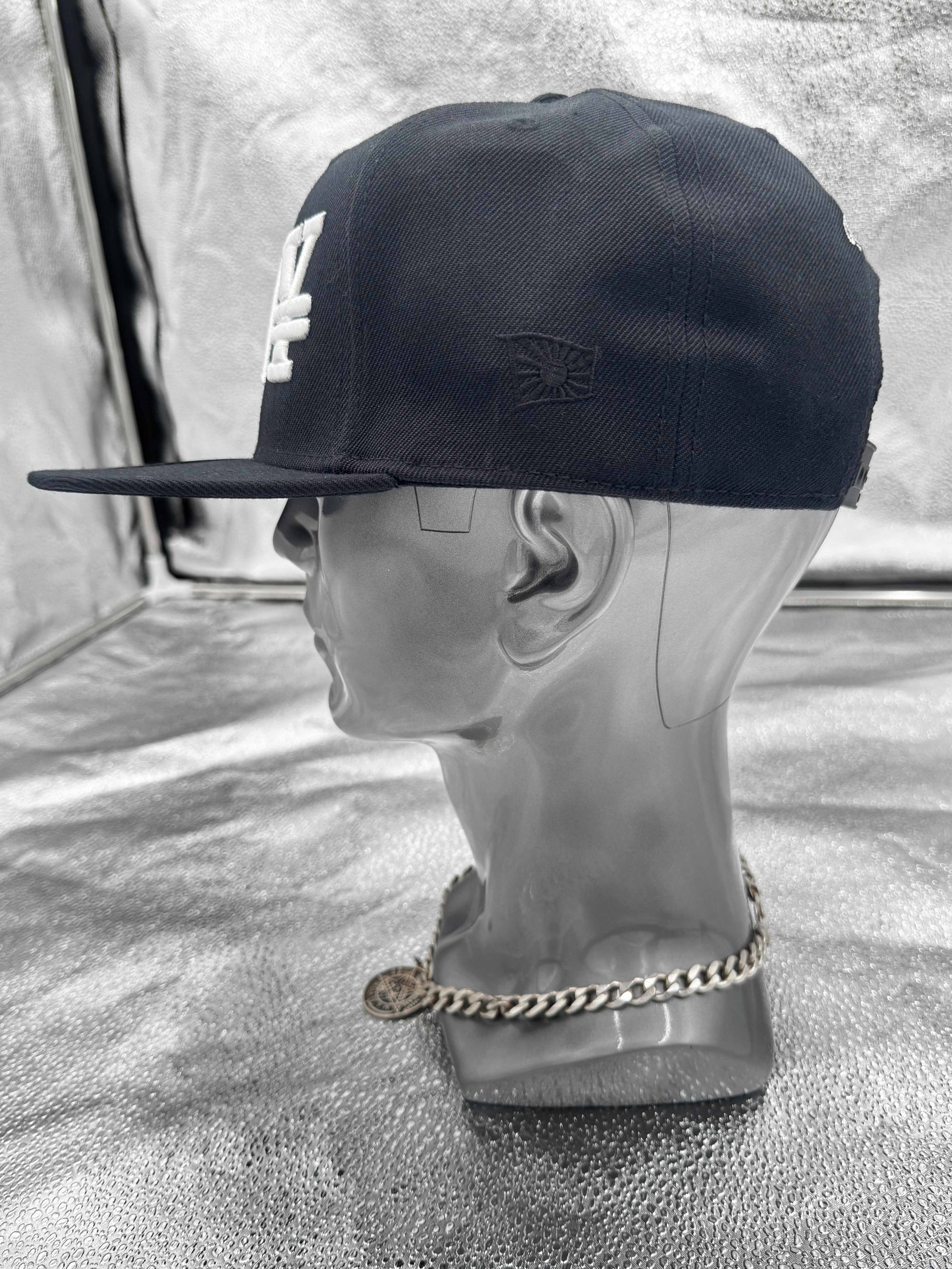 DOLONYEN ファーストピッチ ベースボールキャップ BLACK × White