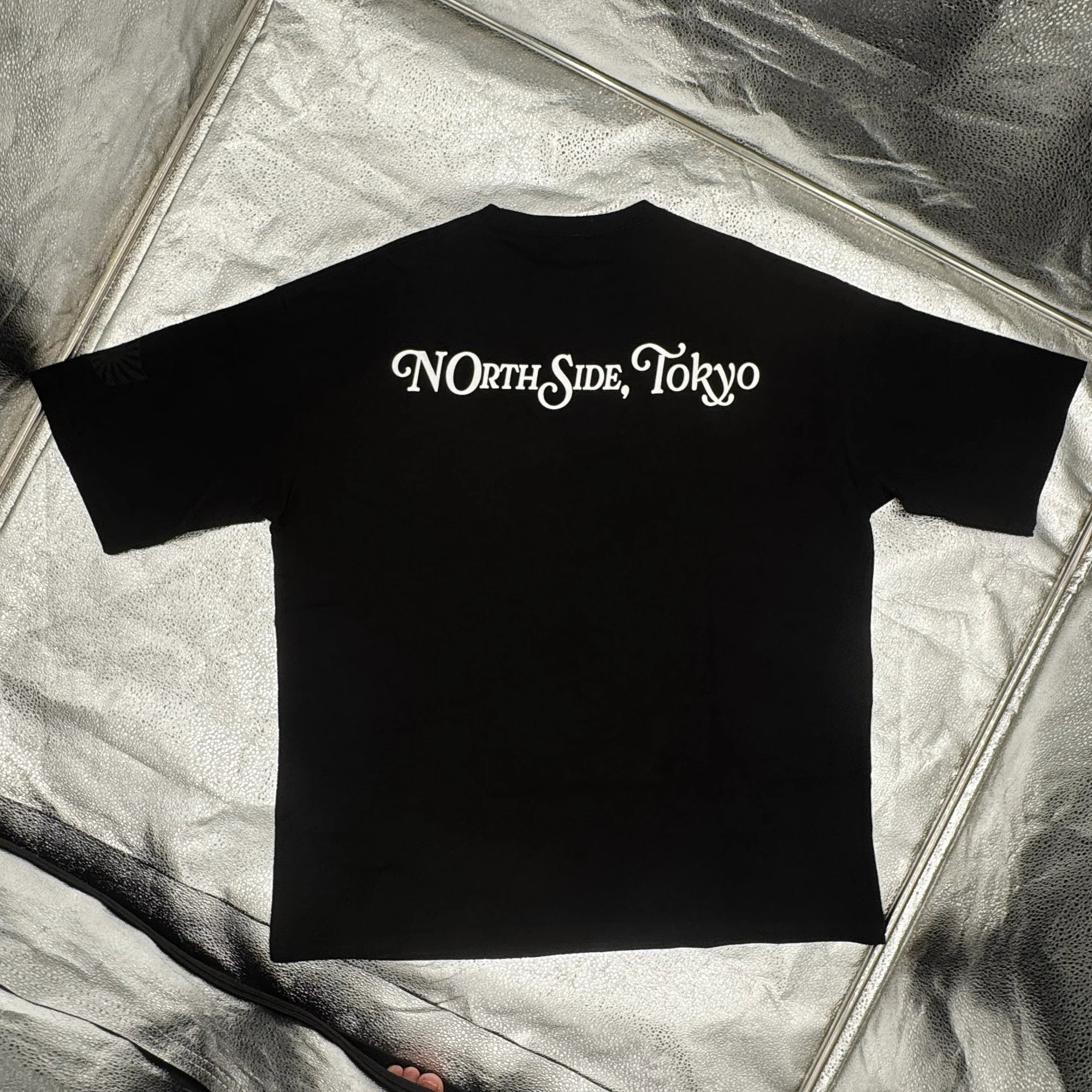 DOLONYEN First Rogo Black T-shirt
